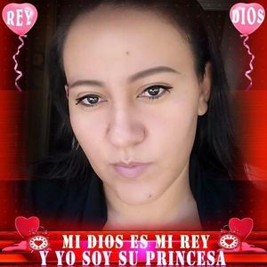 Meet your Posher, Esmeralda